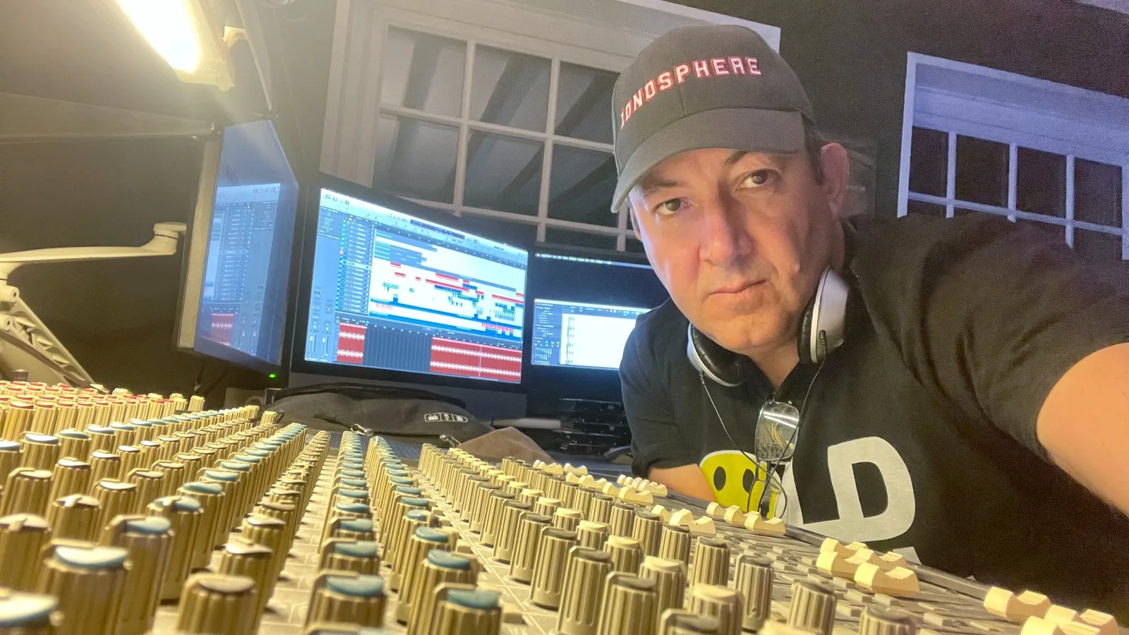 Brett Cleavely — studio